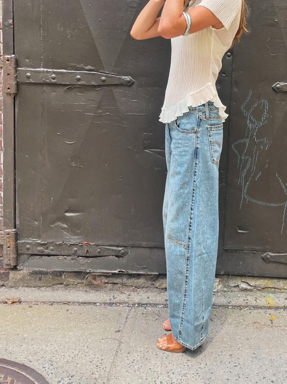 Levi’s Baggy Dad Barrel Jean